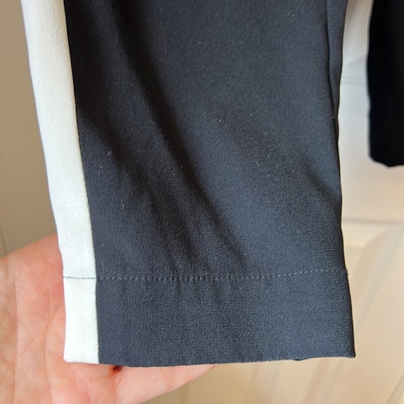 BABATON white-striped, tapered pants with pocket. - Picture 3 of 6